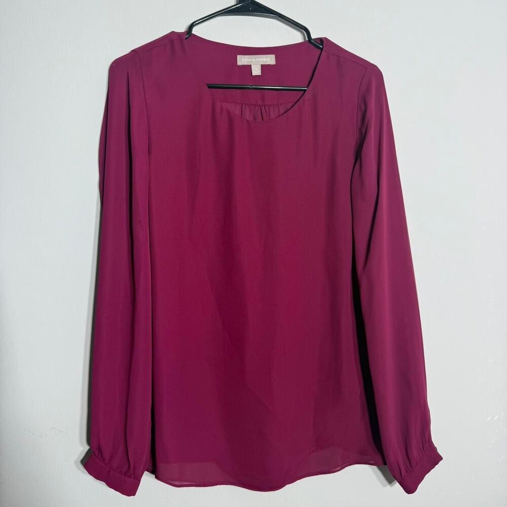 Banana Republic magenta long sleeve blouse Size M Office Siren Work Wear